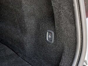 Volvo  2.0 Inscription Expression Recharge Plug-In Hybrid AWD