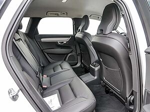Volvo  Kombi 2.0 Inscription Recharge Plug-In Hybrid AWD