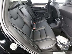 Volvo  T8 Ultimate Dark Recharge Plug-In Hybrid AWD