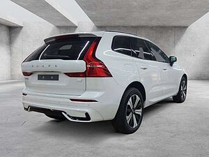 Volvo  T6 Plus Dark Recharge Plug-In Hybrid AWD