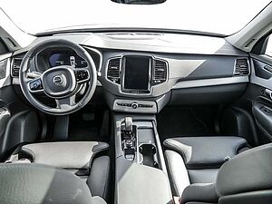 Volvo  2.0 Plus Bright Recharge Plug-In Hybrid AWD