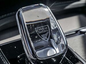 Volvo  T8 Ultra Dark Plug-In Hybrid AWD
