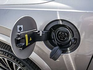 Volvo  T8 Ultra Dark Plug-In Hybrid AWD
