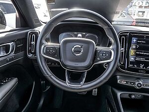 Volvo  T5 Recharge R-Design