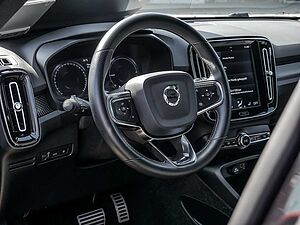 Volvo  T5 Recharge R-Design