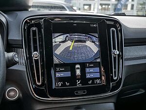 Volvo  T5 Recharge R-Design