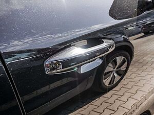 Volvo  T5 Recharge R-Design