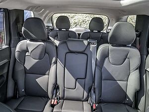 Volvo  2.0 Plus Bright AWD FACEL. STANDHZ LED