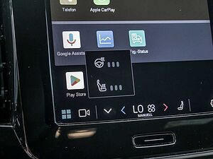Volvo  Core Recharge Pure Electric AWD SHZ LED