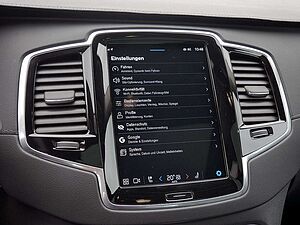 Volvo  T8 Plus Dark Recharge Plug-In Hybrid AWD