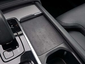 Volvo  T8 Plus Dark Recharge Plug-In Hybrid AWD