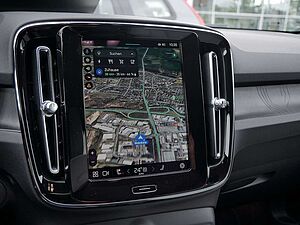 Volvo  Ultimate Recharge Pure Electric 2WD LED