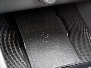 Volvo  Plus Recharge Pure Electric 2WD ACC LED