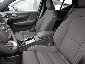 Volvo  Plus Recharge Pure Electric 2WD ACC LED