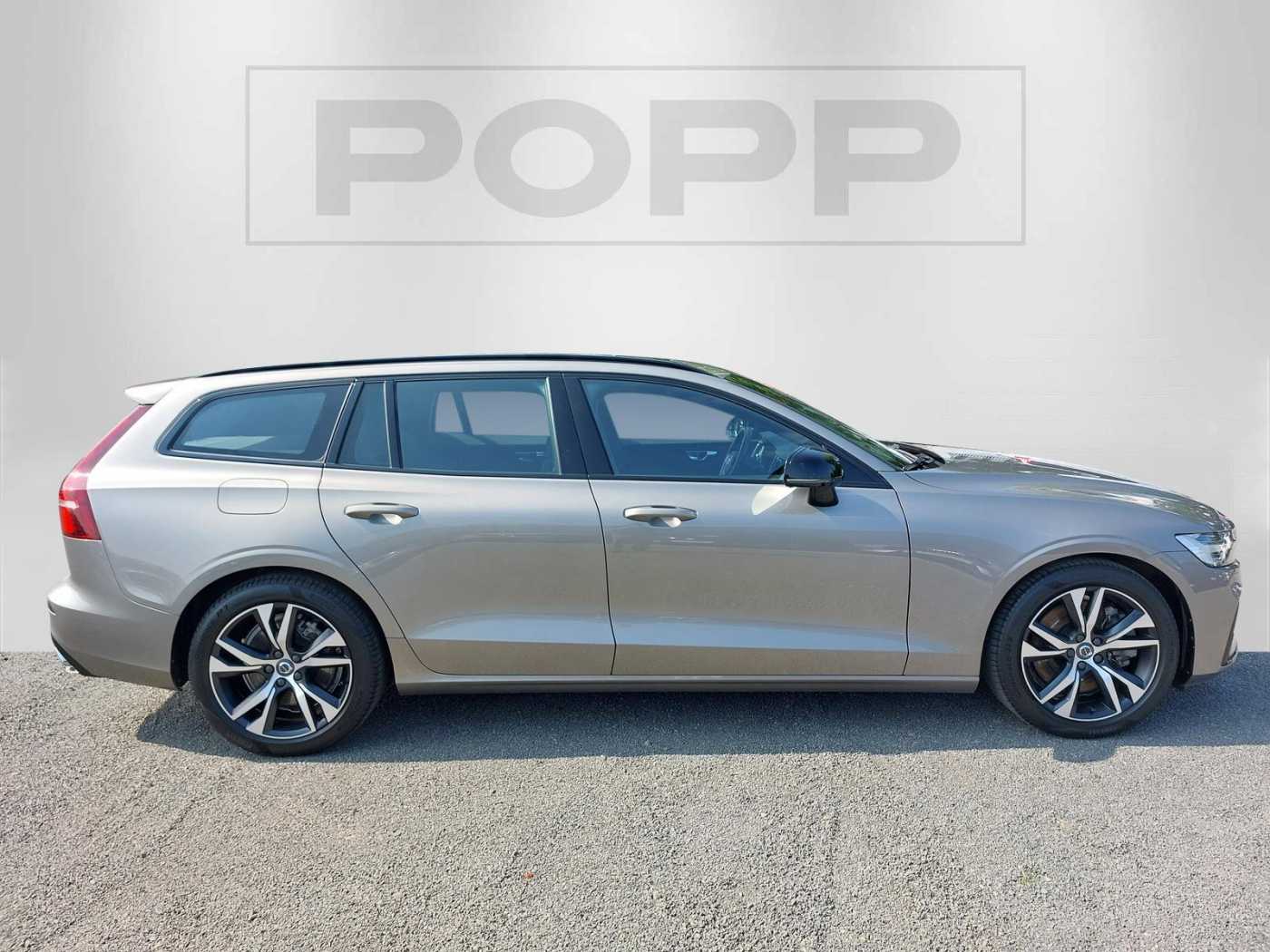 Volvo  T8 AWD Hybrid R Design HUD STHZ PANO MEMORY