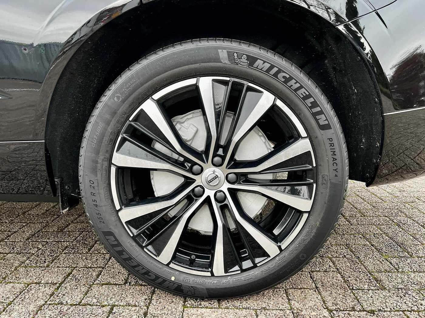 Volvo  20'