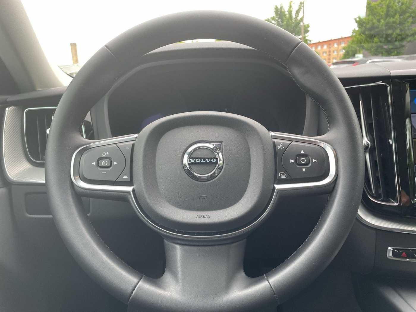 Volvo  20'