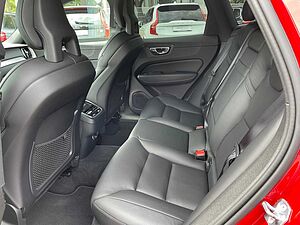 Volvo  D4 AWD Inscription 2xSHZ 2xPDC FHZ LHZ VOC