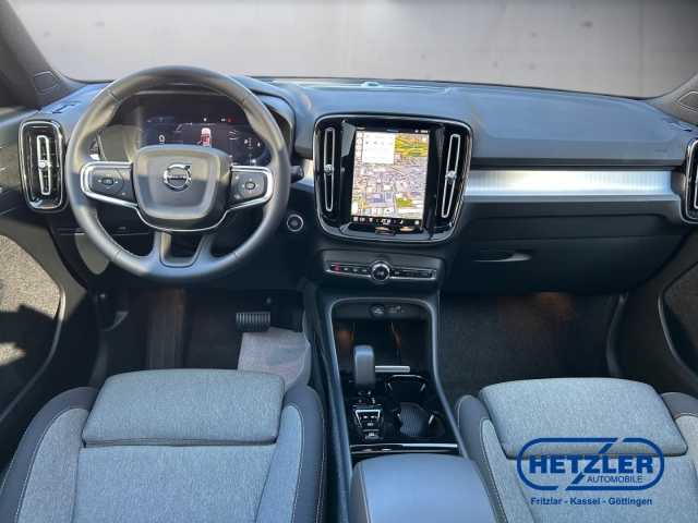 Volvo  XC40 Plus, B4 Mild-Hybrid, Benzin, Dark