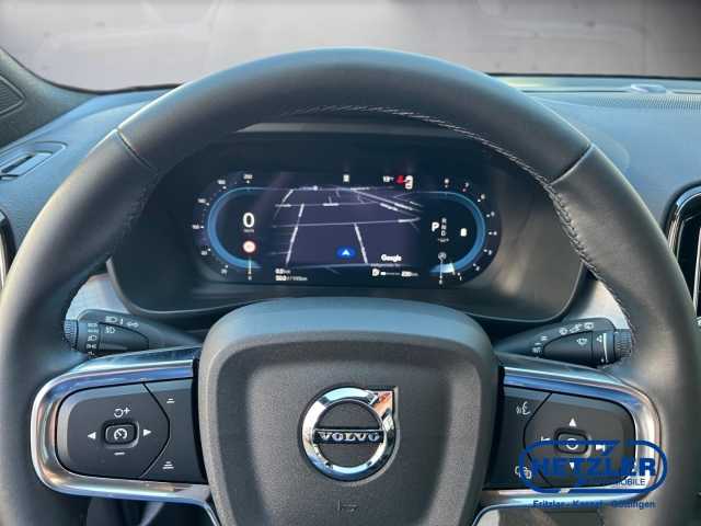 Volvo  XC40 Plus, B4 Mild-Hybrid, Benzin, Dark