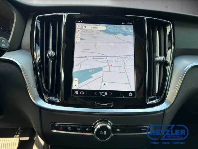 Volvo  V60 Core, B4 Mild-Hybrid, Benzin