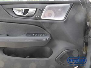 Volvo  V60 R-Design, B5 Mild-Hybrid Benzin