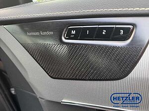 Volvo  XC90 Recharge R-Design, T8 AWD plug-in hybrid, 7 Sitze