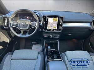 Volvo  XC40 Plus, B4 Mild-Hybrid, Benzin, Dark