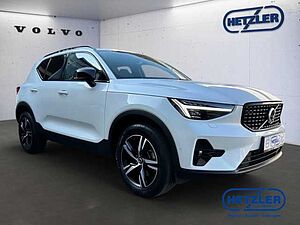 Volvo  XC40 Plus, B4 Mild-Hybrid, Benzin, Dark