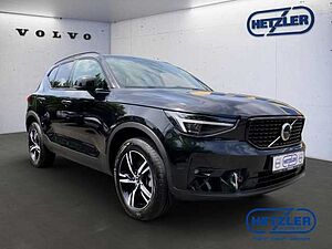Volvo  XC40 Plus, B3 Mild-Hybrid, Benzin, Dark