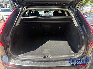 Volvo  XC60 Momentum Pro, D4