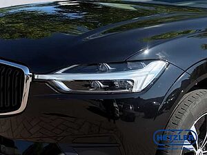 Volvo  XC60 Momentum Pro, D4