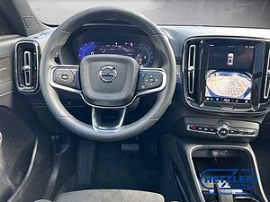 Volvo  XC40 Ultra, B4 Mild-Hybrid, Benzin, Dark