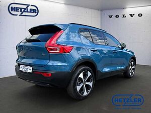 Volvo  XC40 Ultra, B4 Mild-Hybrid, Benzin, Dark