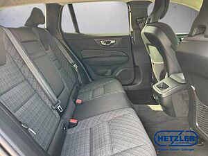 Volvo  V60 Core, B4 Mild-Hybrid, Benzin