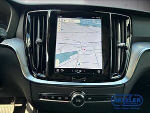 Volvo  V60 Core, B4 Mild-Hybrid, Benzin