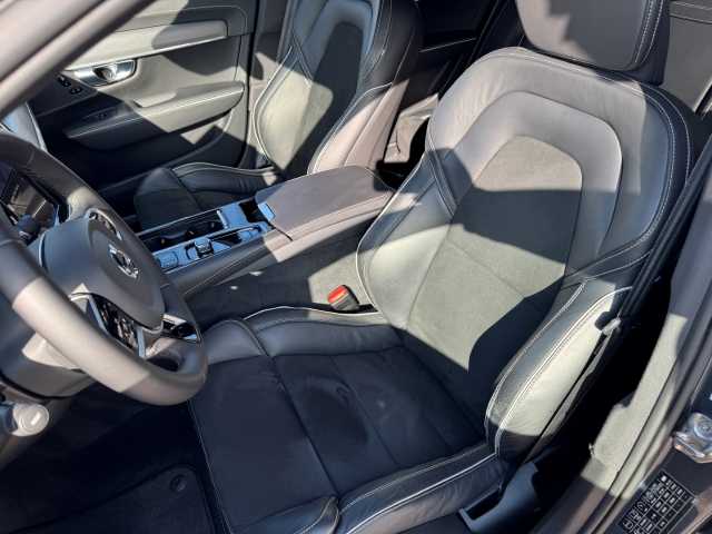 Volvo  V90 Recharge R-Design, T6 AWD Plug-in Hybrid