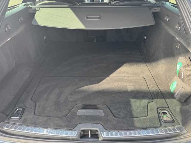 Volvo  V90 Recharge R-Design, T6 AWD Plug-in Hybrid