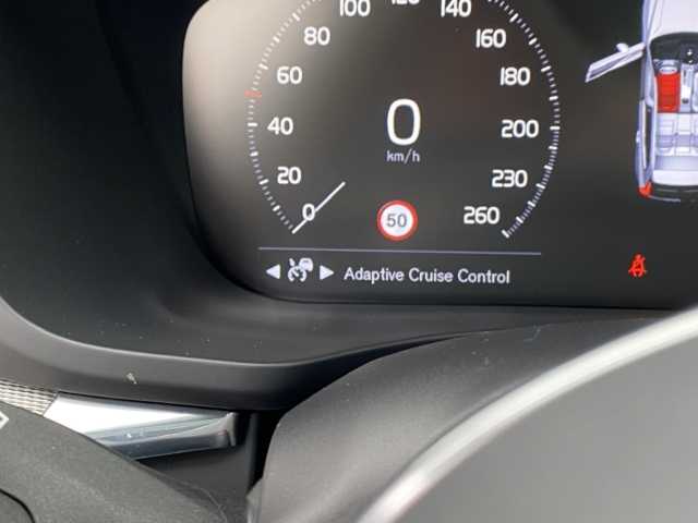Volvo  XC60 Recharge R-Design, T6 AWD Plug-in Hybrid