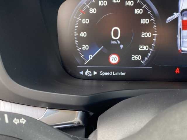 Volvo  V60 Recharge Inscription Expression, T6 AWD Plug-in Hybrid