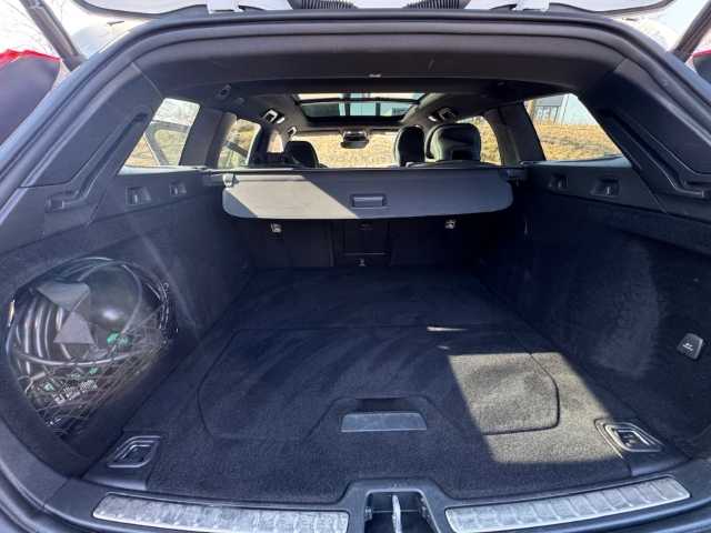 Volvo  V60 Recharge R-Design, T6 AWD Plug-in Hybrid