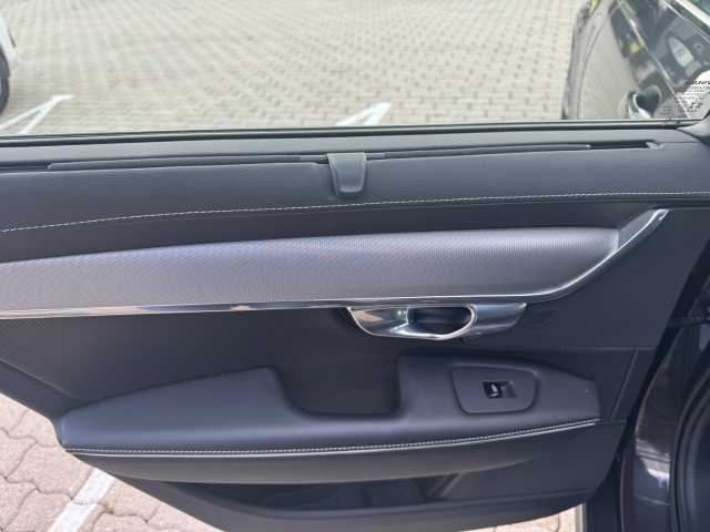 Volvo  V90 Recharge R-Design, T6 AWD Plug-in Hybrid
