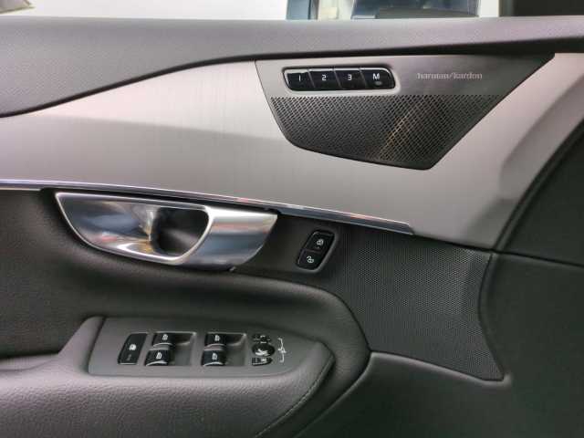 Volvo  XC90 Recharge Inscription Expression, T8 AWD Plug-in Hybrid, 7 Sitze