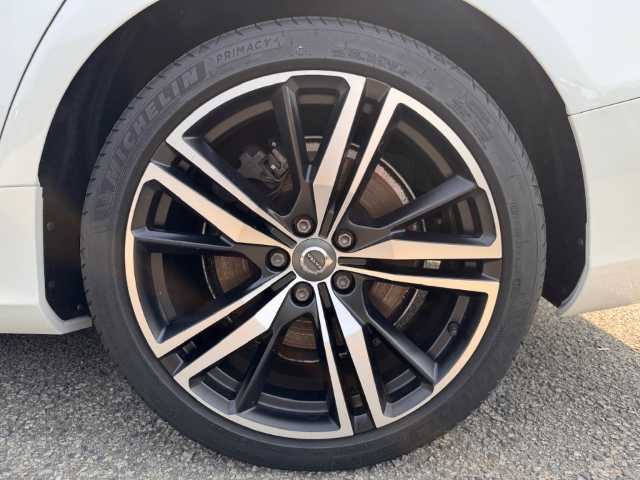 Volvo  V60 Recharge R-Design Expression, T6 AWD Plug-in Hybrid