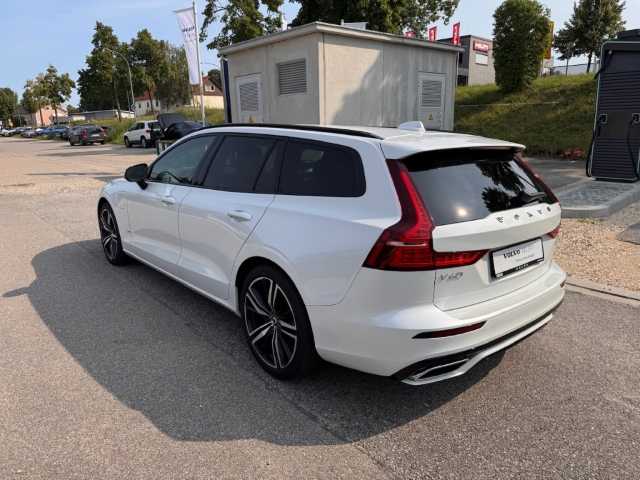 Volvo  V60 Recharge R-Design Expression, T6 AWD Plug-in Hybrid