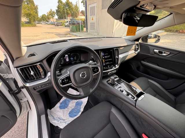 Volvo  V60 Recharge R-Design Expression, T6 AWD Plug-in Hybrid