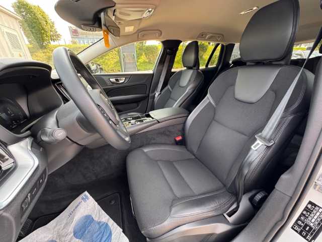 Volvo  V60 Recharge R-Design Expression, T6 AWD Plug-in Hybrid