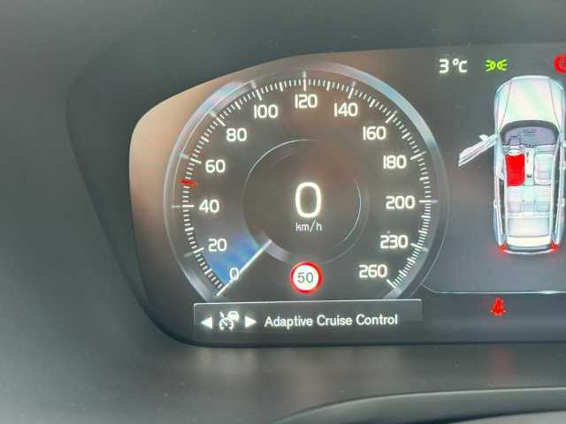 Volvo  V60 R-Design, B4 Mild-Hybrid Diesel