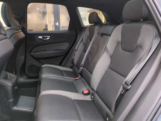 Volvo  XC60 Recharge R-Design, T8 AWD Plug-in Hybrid