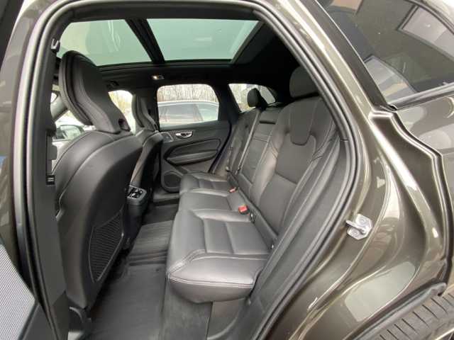 Volvo  XC60 R-Design, B5 Mild-Hybrid Diesel AWD